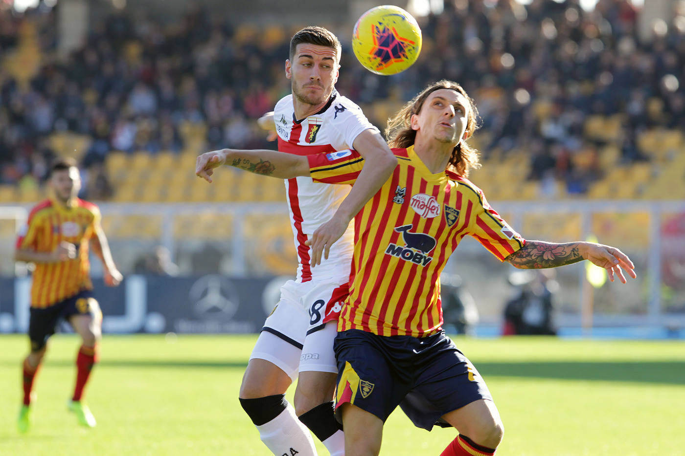 意甲比分胶着精彩犹如赛季烟花的简单介绍