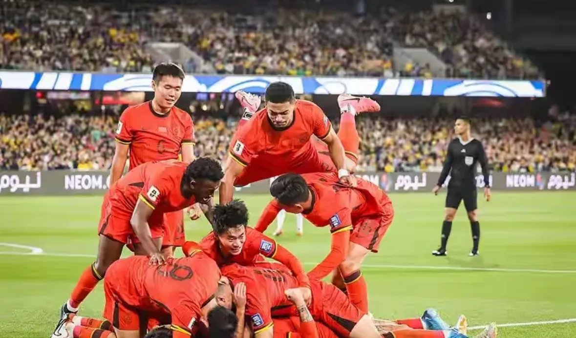 DB彩票官网-包含东亚足球豪门厦门，备战国际洲际对决的词条