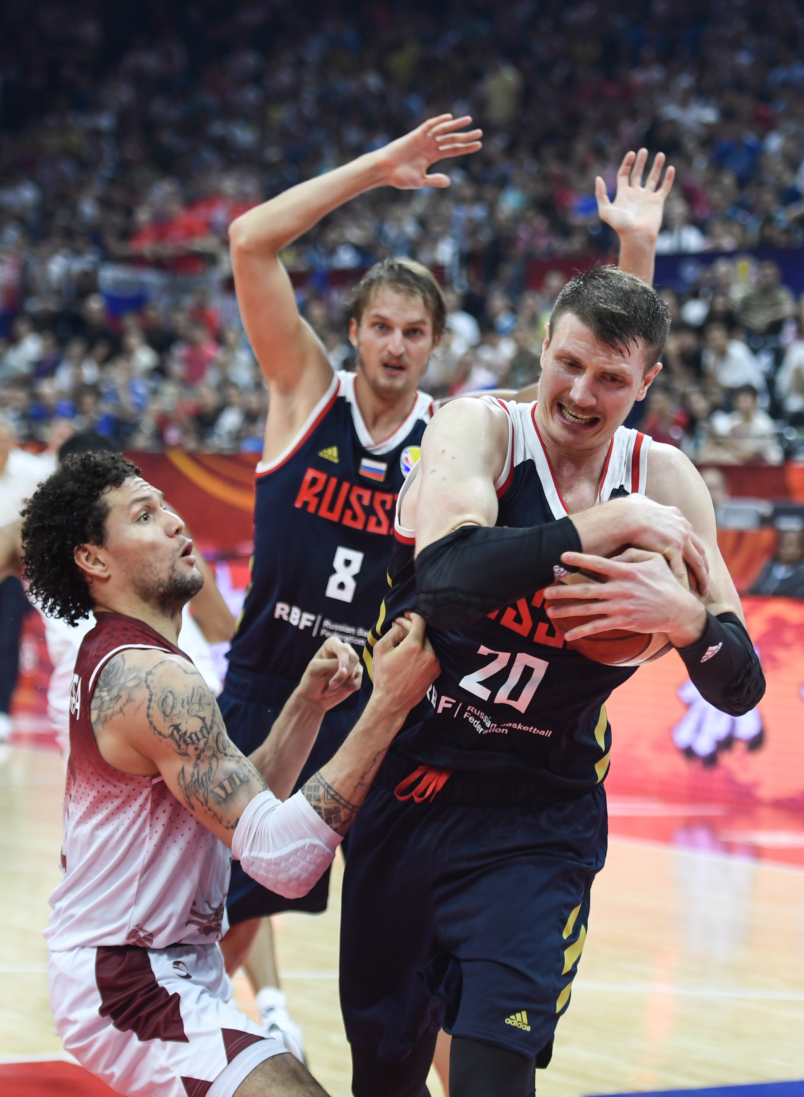 关于委内瑞拉队在篮球比赛中一鸣惊人的信息