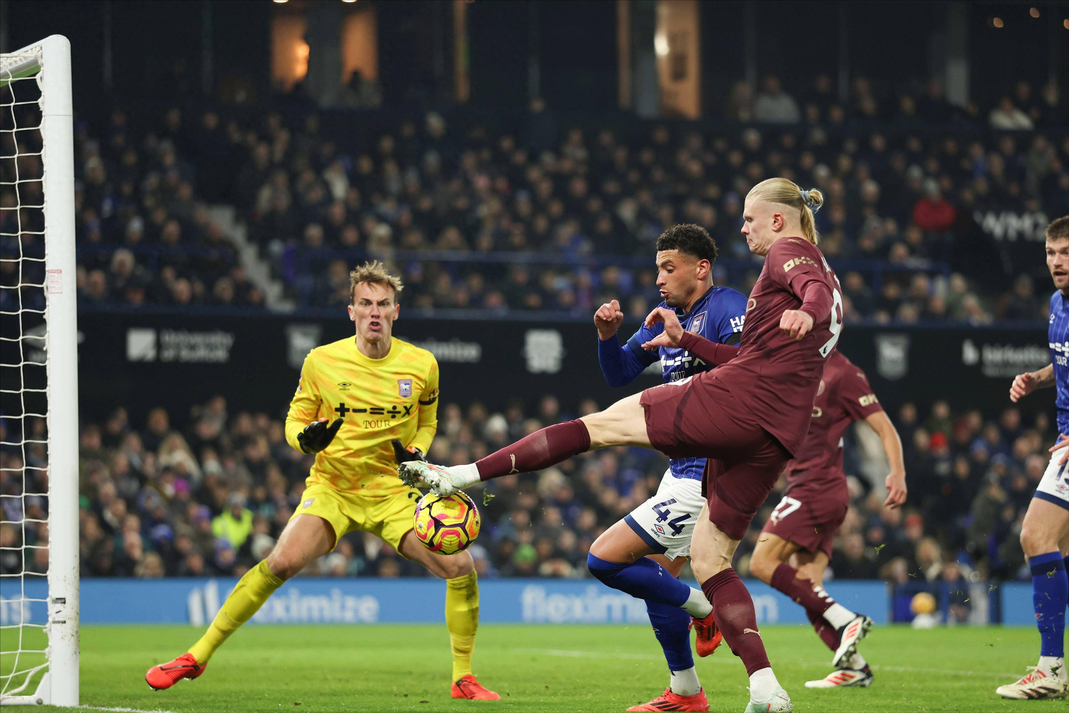 DB彩票官方网站-曼城客场横扫南安普顿，取得大胜