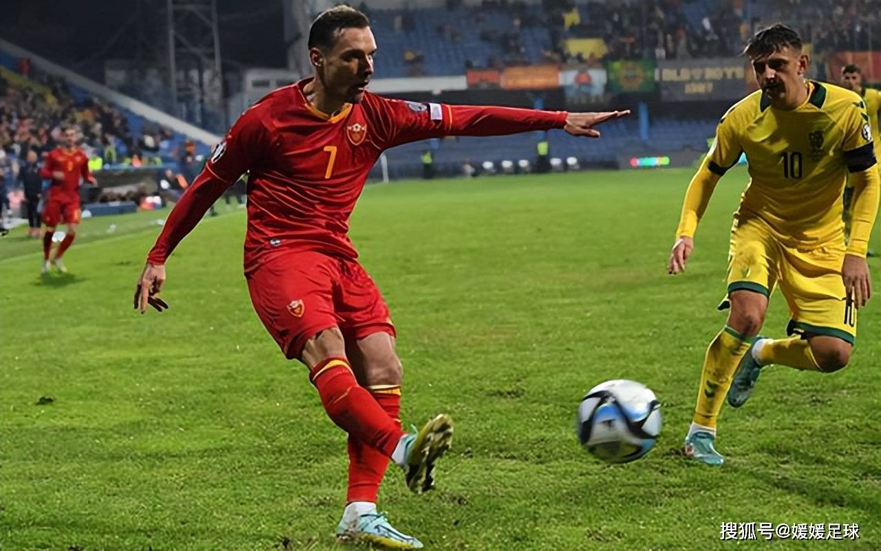 哥伦比亚足球队备战下一场比赛 哥伦比亚足球队备战下一场比赛