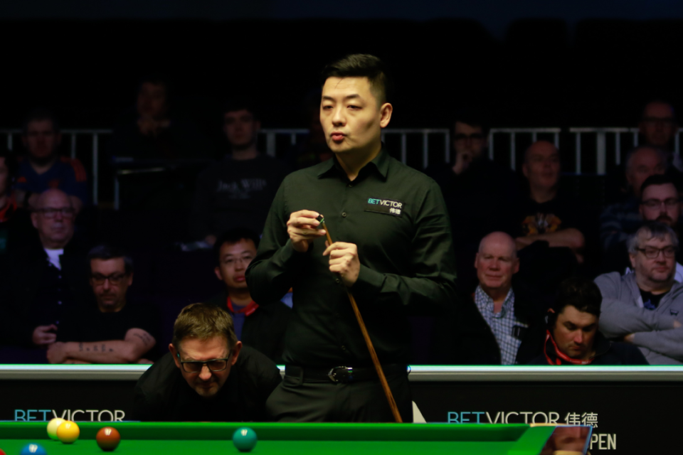 -爱尔兰击败乌克兰队晋级八强