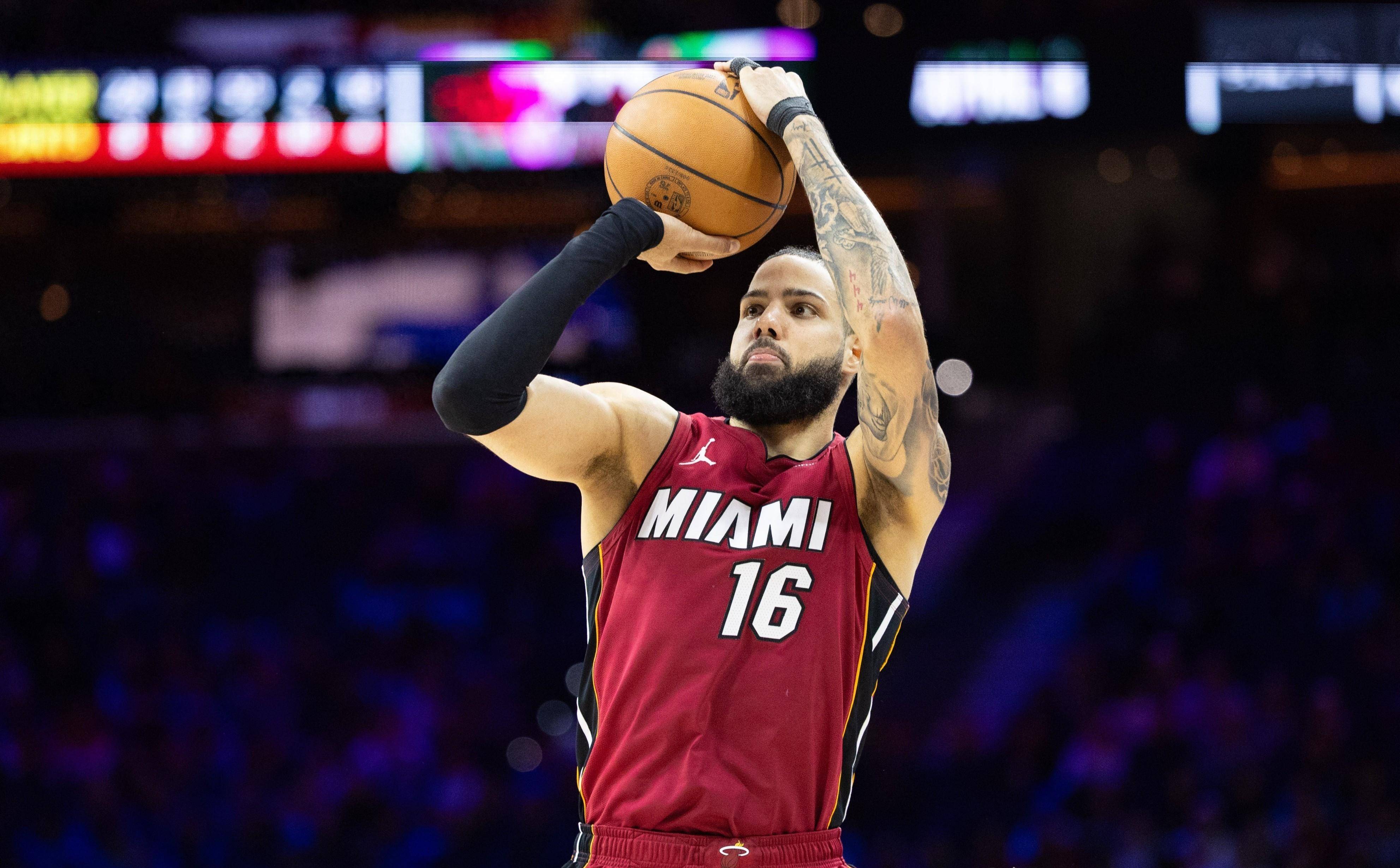 热火队五大主力惊艳表现，完胜对手