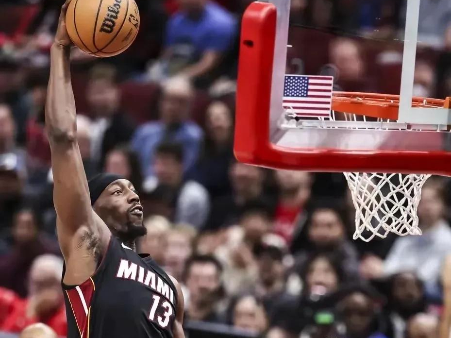 包含公牛队发挥稳定，再次获胜迈阿密热火队的词条