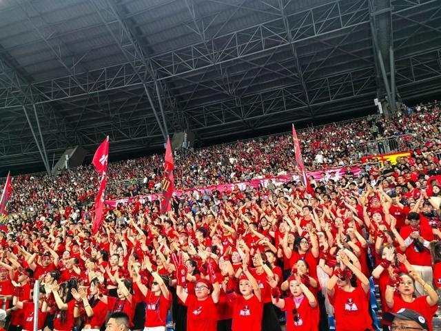 沙尔克零四客战全取三分，喜迎胜利