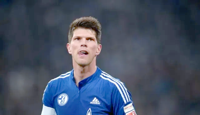 DB游戏-沙尔克球员集中训练备战欧冠比赛