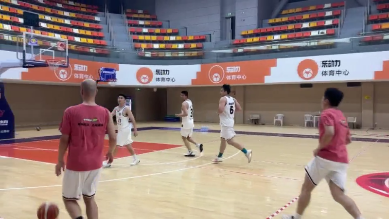 关于昂热联赛成绩逆转，球队全力冲刺积分榜的信息