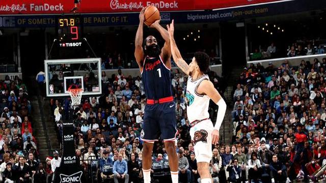 -火箭闪耀！哈登三双领衔击败对手