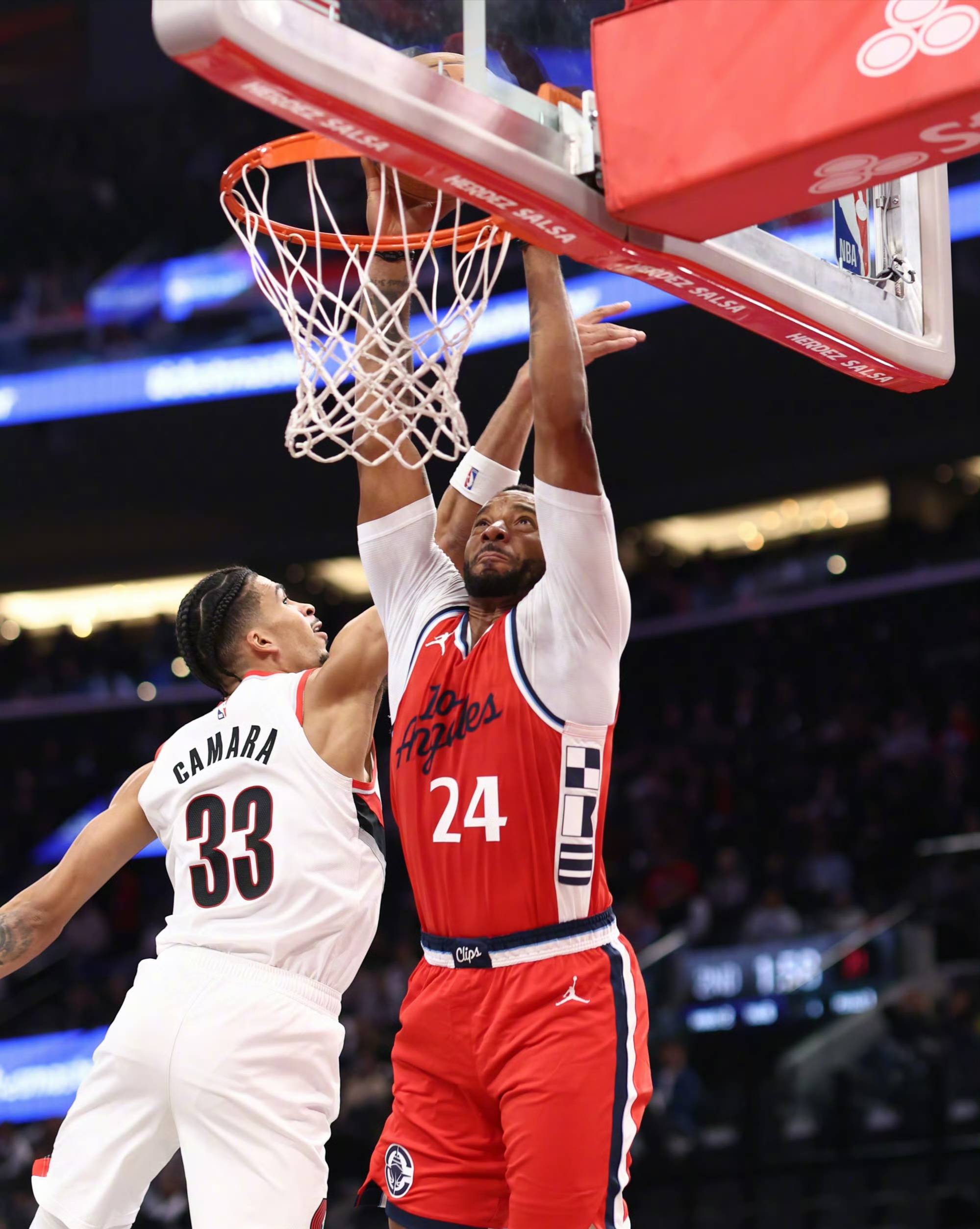 -快船击败太阳，豪取四连胜