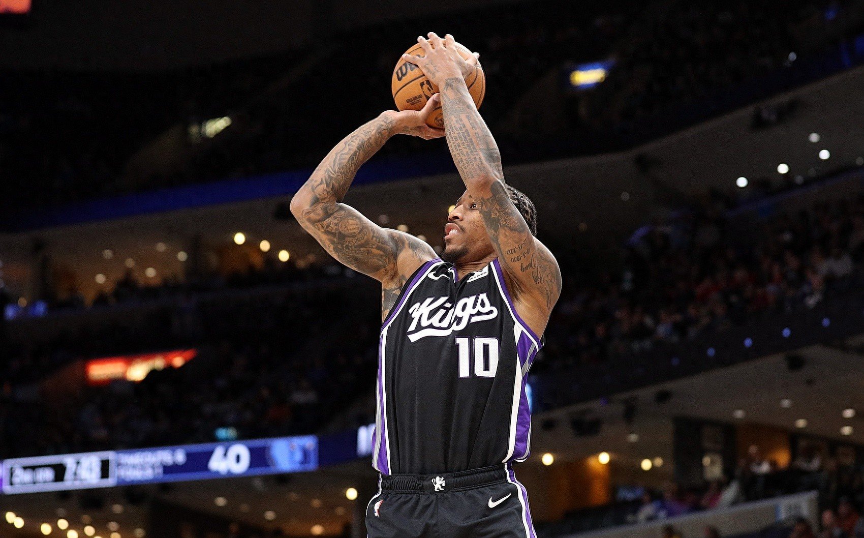 篮网不敌热火，德罗赞终场前三分绝杀