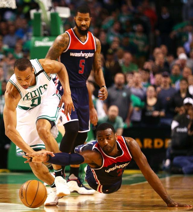 雄鹿不敌凯尔特人,遭遇外战连败 雄鹿不敌凯尔特人,遭遇外战连败